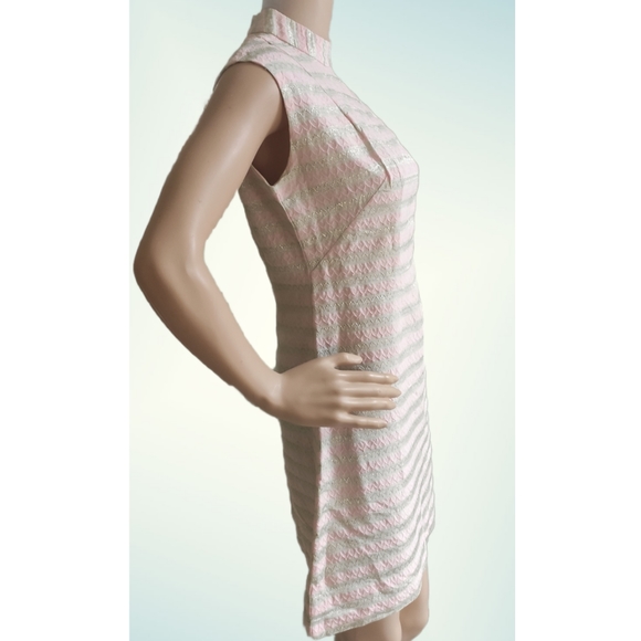 Retro Print Mini Dress - Picture 5 of 7